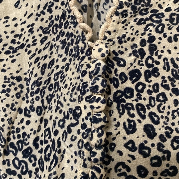 Pyrus for Trilogy Silk Cheetah Print Buttons Oversize Dolman Sleeve Top Blouse - Picture 7 of 7